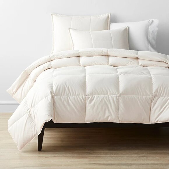 The Company Store Premium LoftAIRE Down Alternative Light Warmth Comforter- New! - Picture 1 of 10